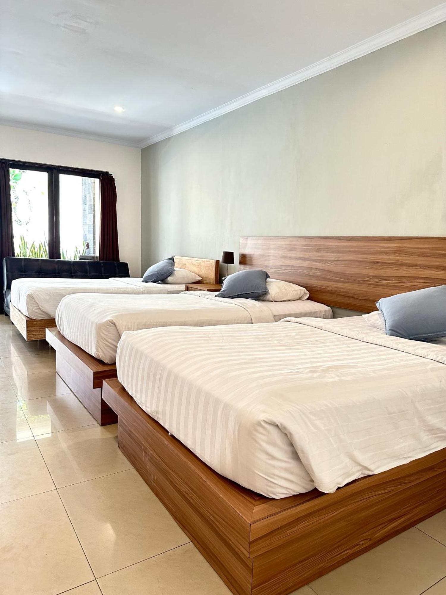 Radha Bali Hotel Kuta  Exterior photo